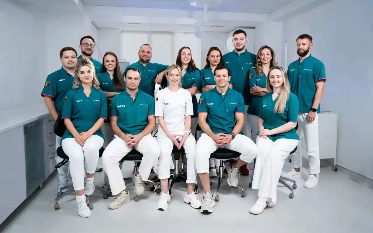 Echipa de medici Smile Dent Team